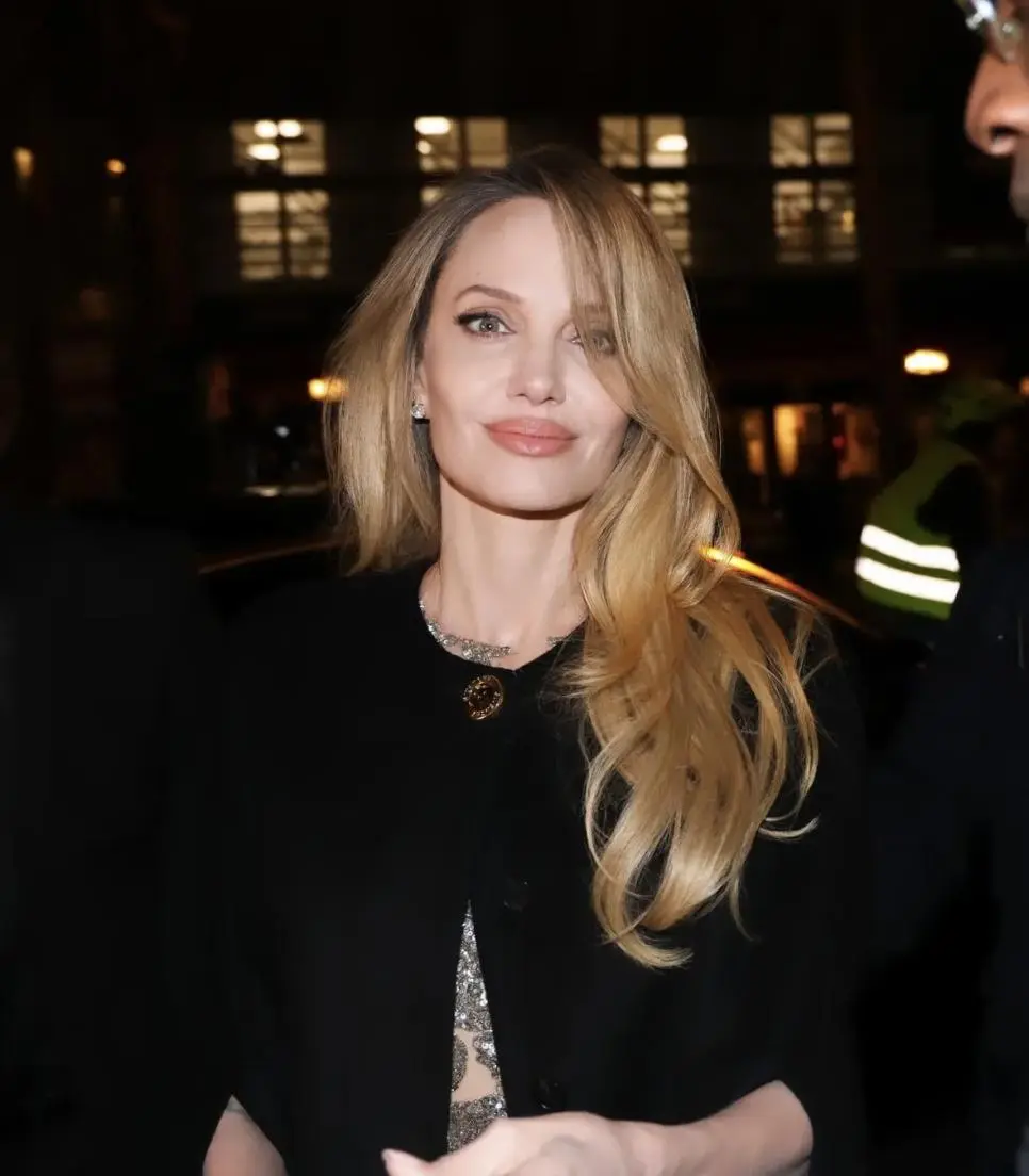 현 50세 안젤리나 졸리 근황