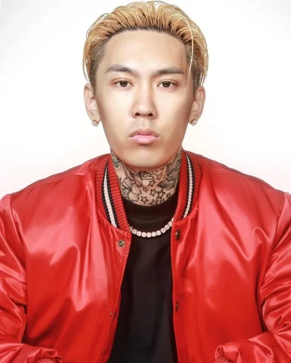 래퍼 Dok2 사주풀이 — 임진일주 상관격, 범람하는 바다의 플렉스 대표 이미지