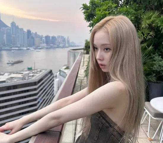 aespa 윈터 사주풀이 — 갑자일주 정인격, 겨울 나무의 치명적 매력 대표 이미지