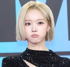 aespa 윈터 사주풀이 — 갑자일주 정인격, 겨울 나무의 치명적 매력